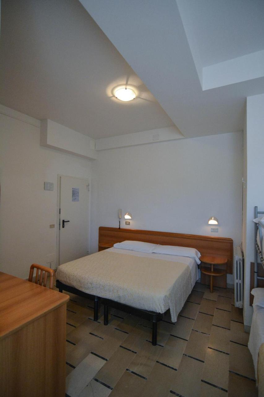Hotel Zani Cervia Exterior photo